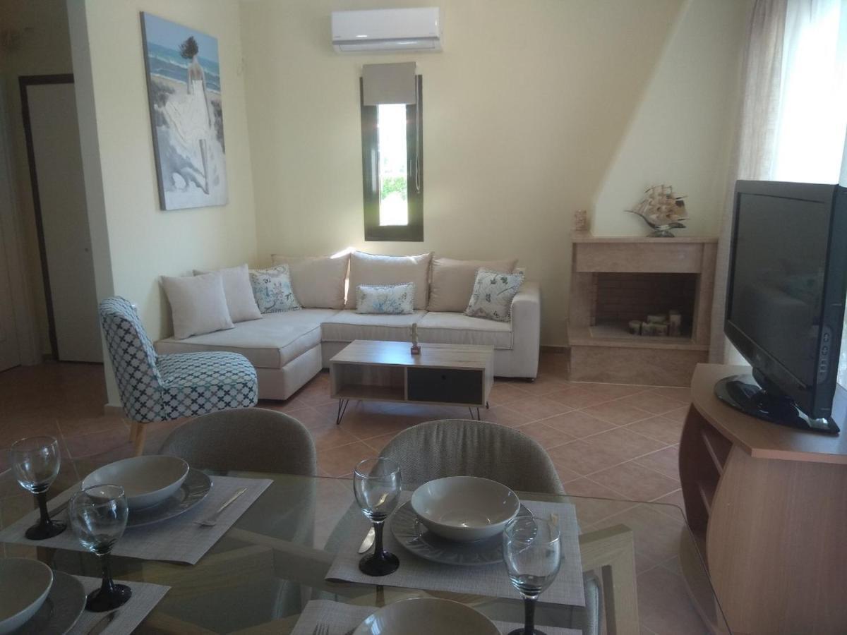 Villa Nadia Nea Skioni Luaran gambar